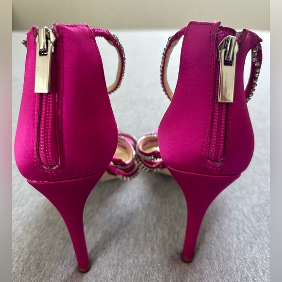Jessica Simpson pink bling heels - Picture 4 of 4